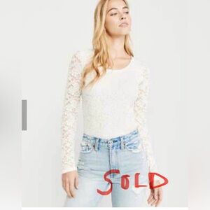 Abercrombie & Fitch ivory lace top size large NWT